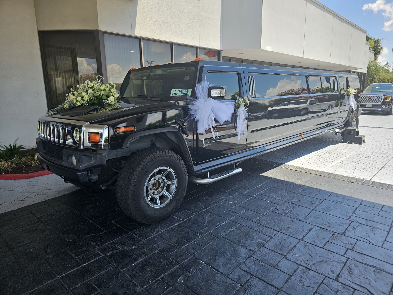 Entertainment Image 7